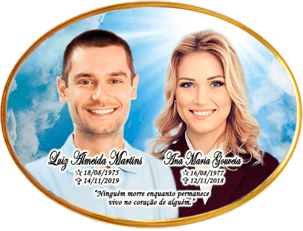 Foto em porcelana oval com friso em ouro
